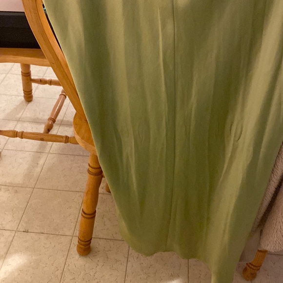 FOR LOVE & LEMONS Green Satin
Pia Halter Neck Maxi Dress Gown size L - Picture 11 of 14